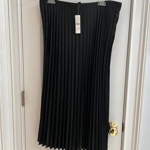 NWT J.Crew Gwyneth Pleated Slip Skirt - Black - Size Large